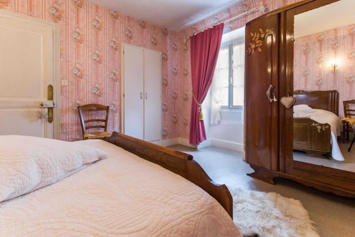 Le Clos De Tweed Tanlay Exteriör bild